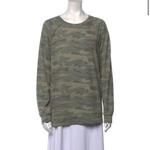 CASLON
Camouflage Print Crew Neck Sweatshirt